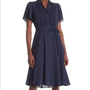 Navy size 2 Short Sleeve Pintuck Dress Nanette